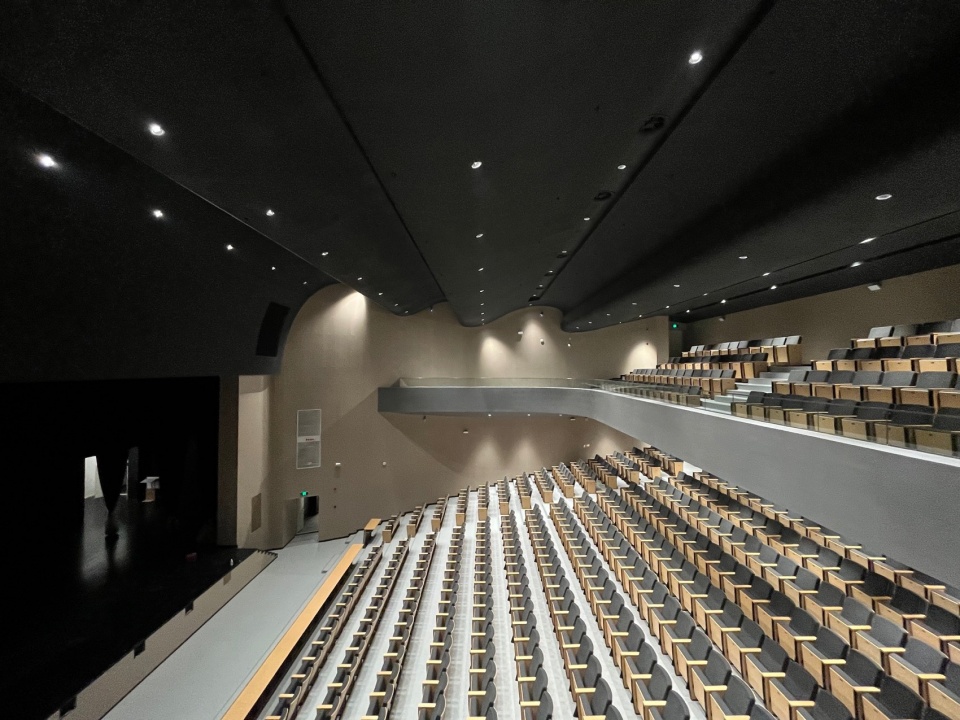 . 报告厅剧场 Lecture theater in Auditorium ©李诗琪