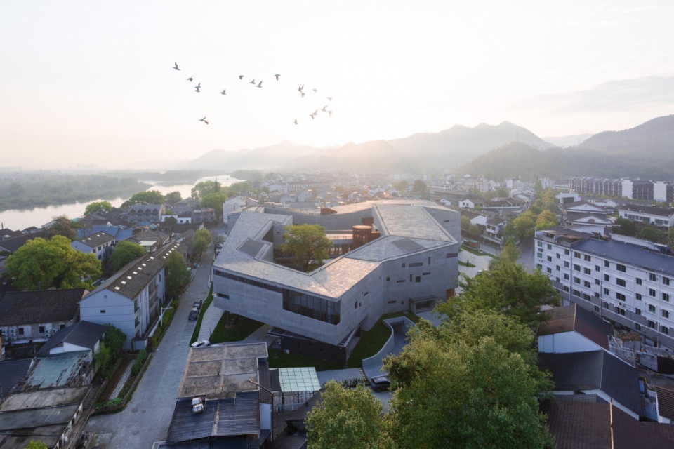 艺术中心鸟瞰 摄影:DONG建筑影像