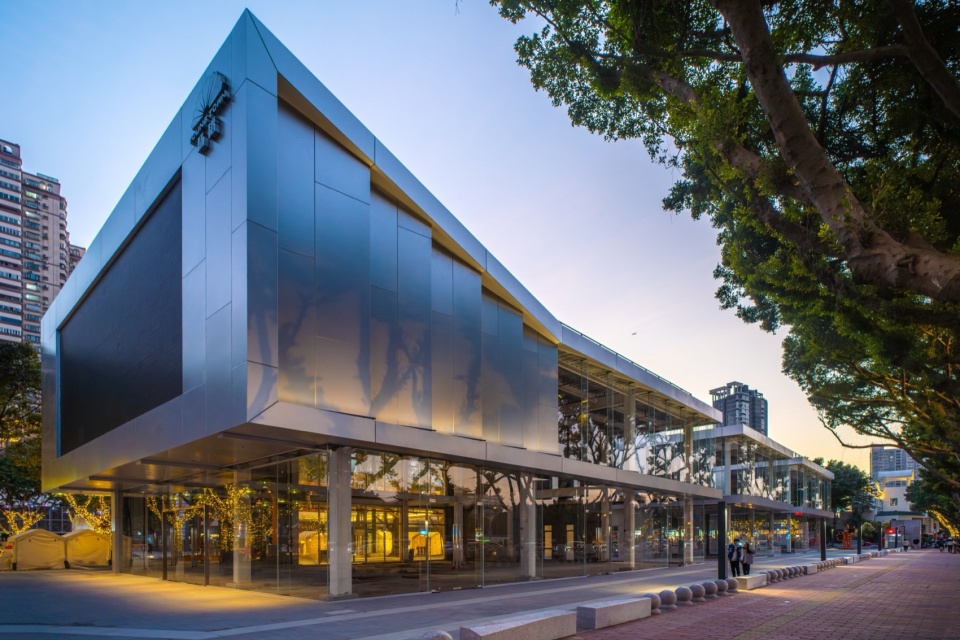 新建的科技展厅©杨毅衡 1906 young town technology plaza