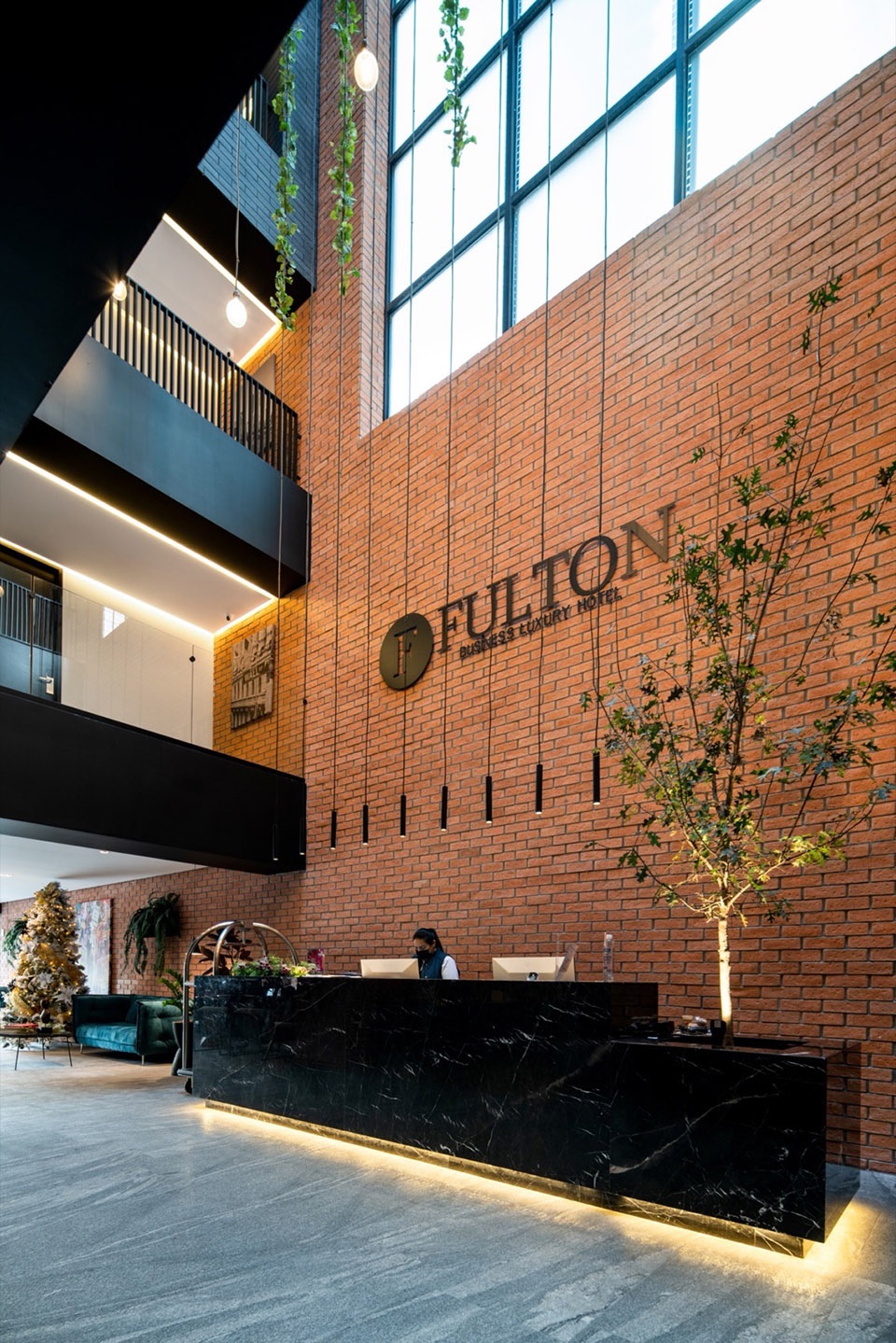 Fulton Business Luxury Hotel by Blending Dots