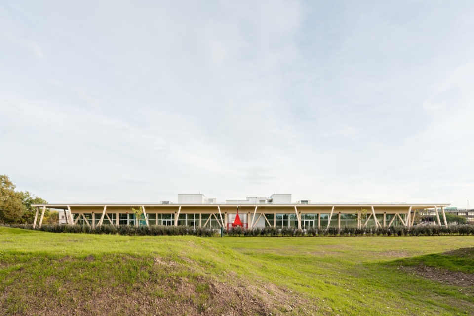 Inclusive education center in Parma Enrico Molteni Architecture