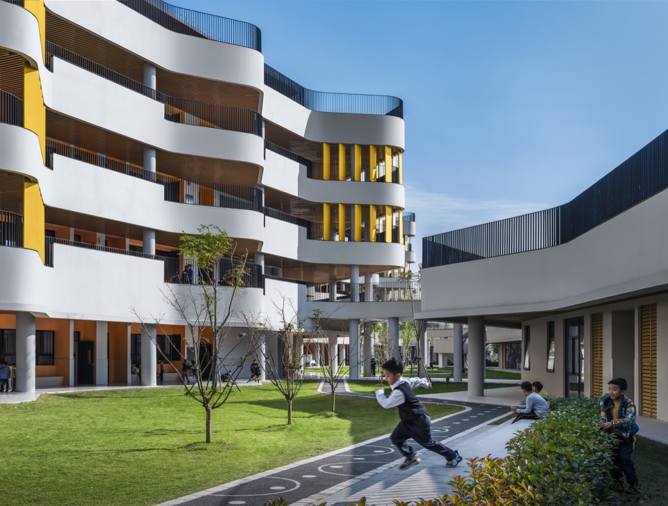 chonggu experimental school years 1 9 by bau