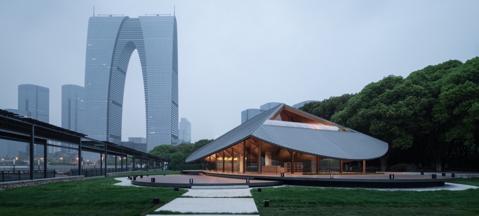 jinji lake pavilion no 1 by galaxy arch
