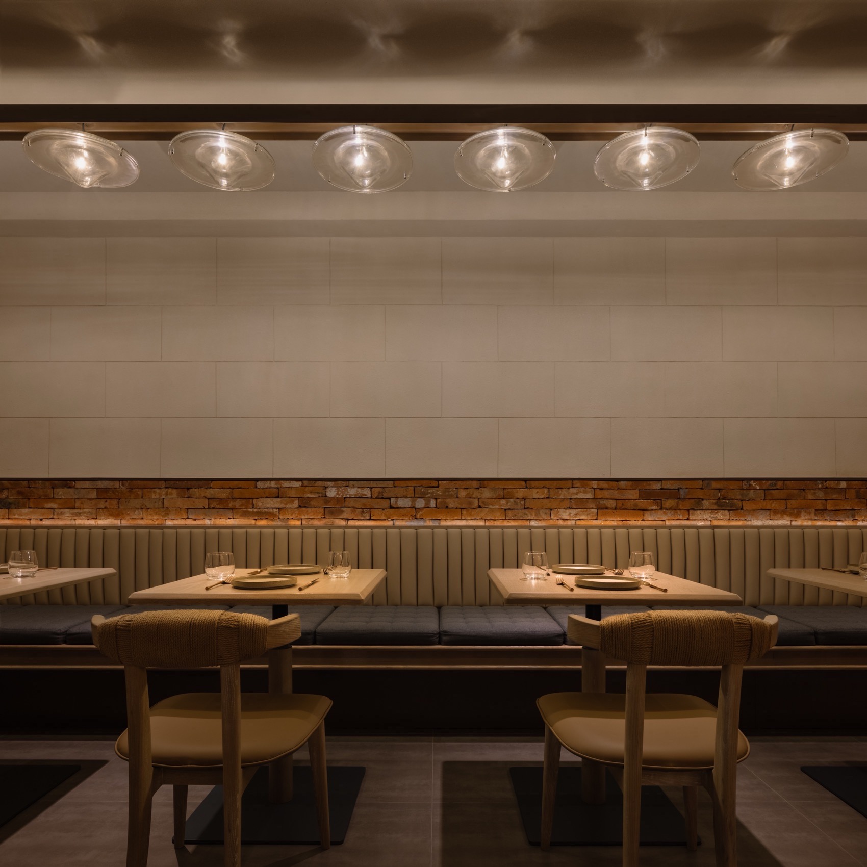 Halation Bistro by RooMoo - 谷德设计网