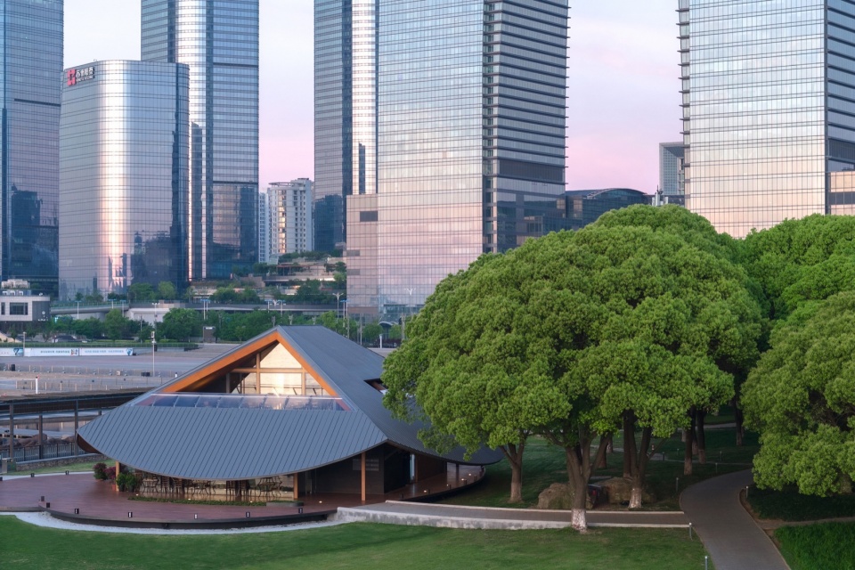 jinji lake pavilion no 1 by galaxy arch