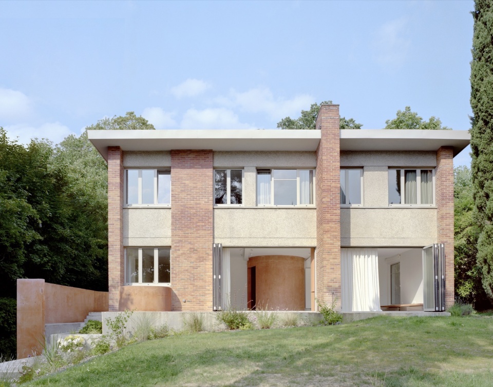 House Rehabilitation with Bricks Shards Atelier Delalande Tabourin