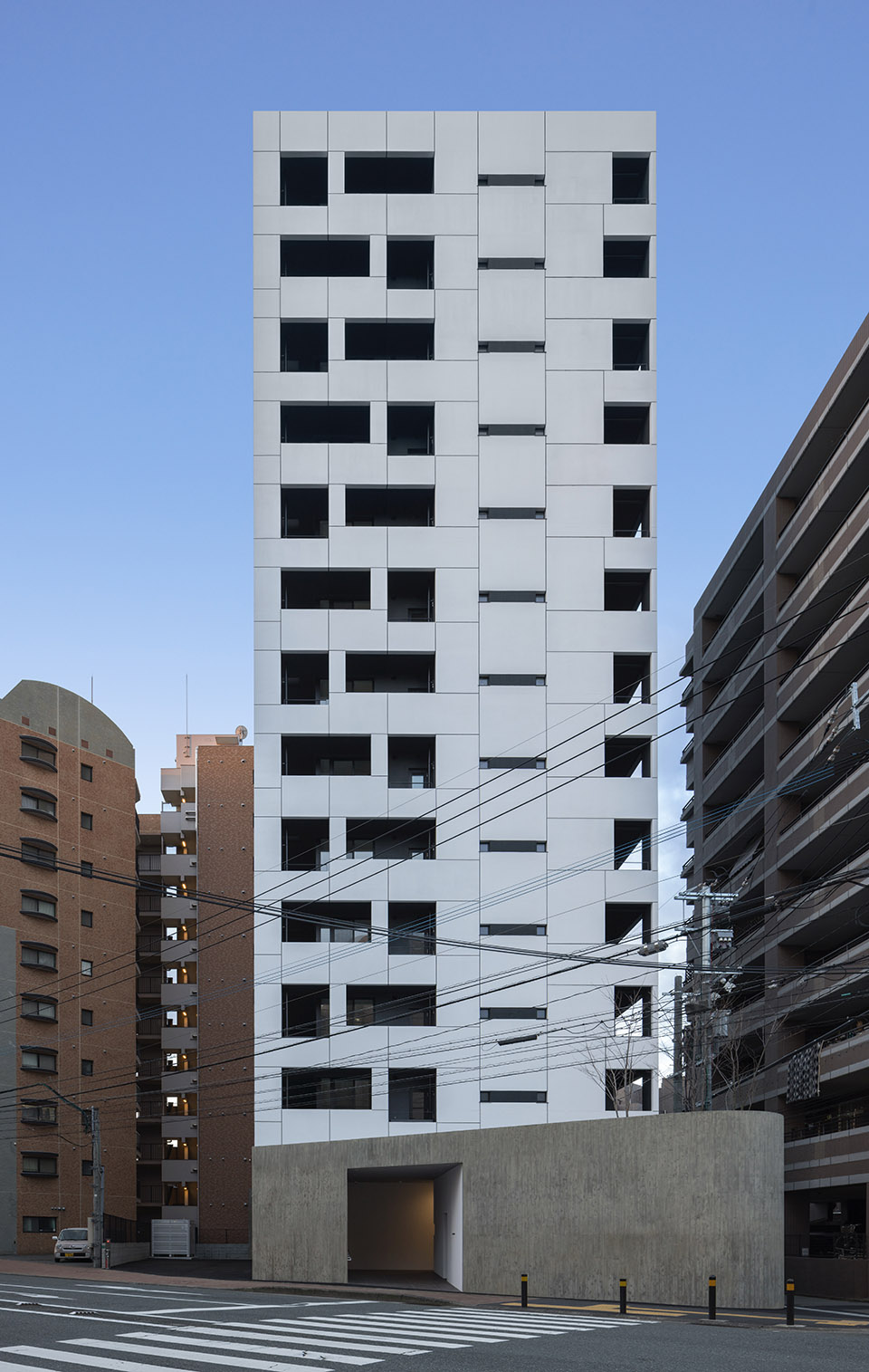 monochrome in fukuoka by sako architects