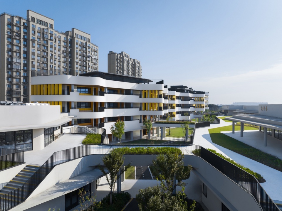 chonggu experimental school years 1 9 by bau