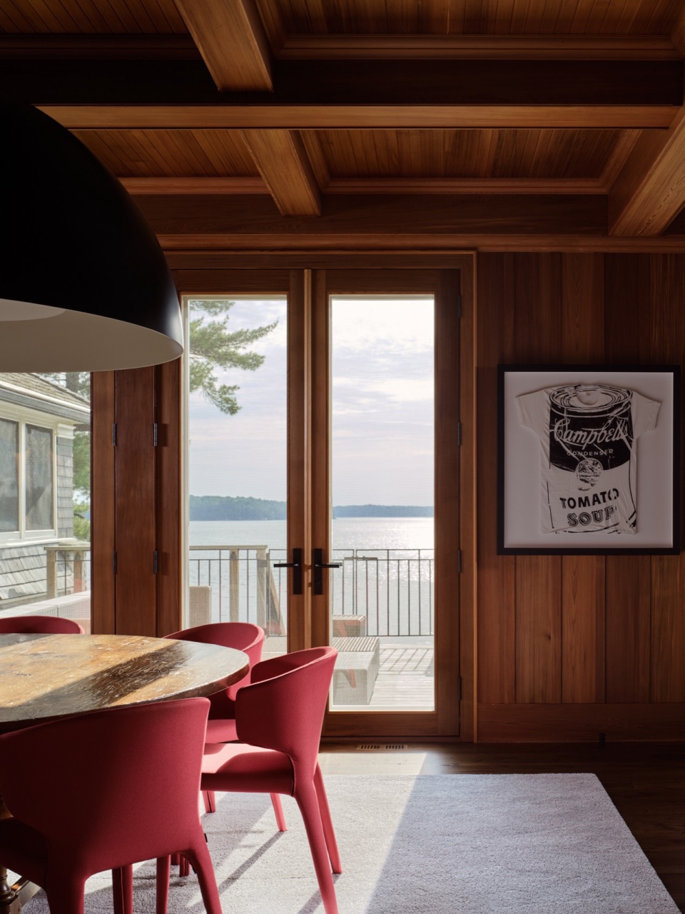 muskoka cottage by reigo bauer