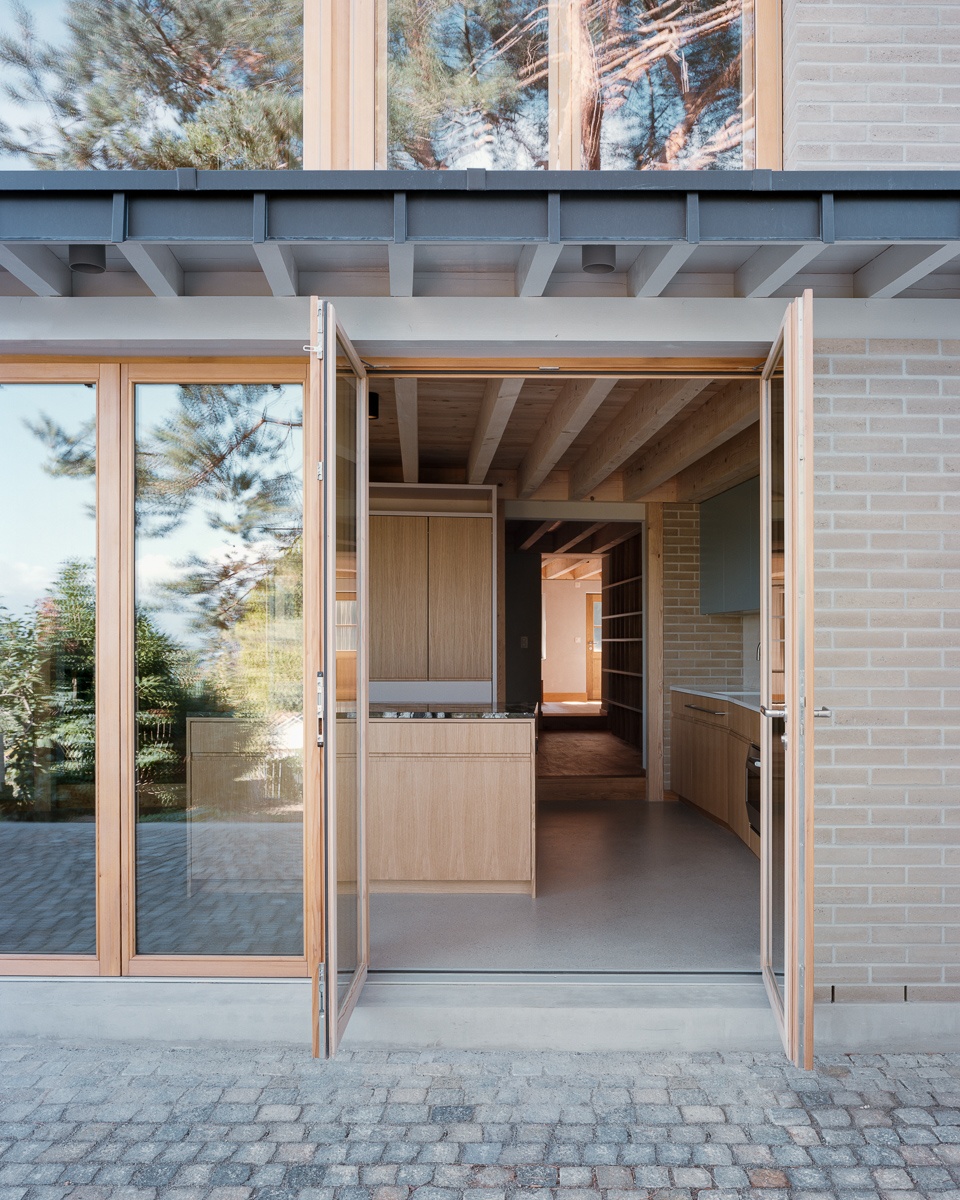 house in la capite vesenaz by lacroix chessex