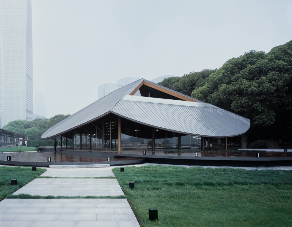 jinji lake pavilion no 1 by galaxy arch