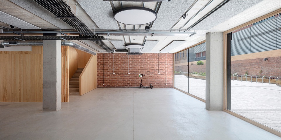 knem offices by b720 fermin vazquez arquitectos