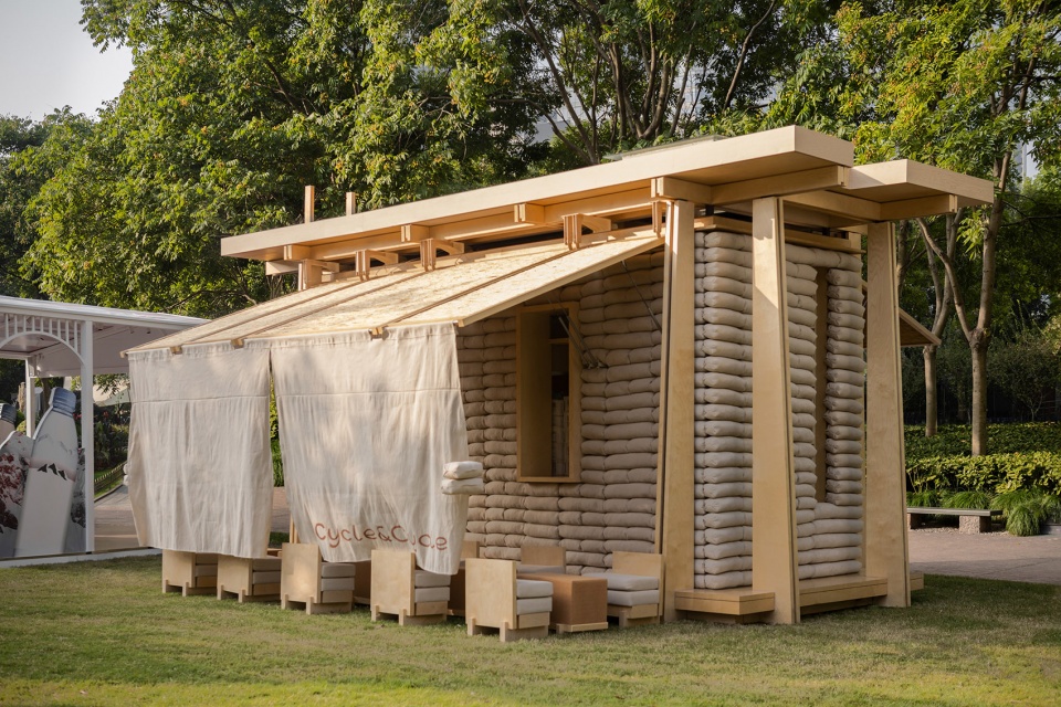 Cycle Cycle mobile bakehouse by FOG Architecture