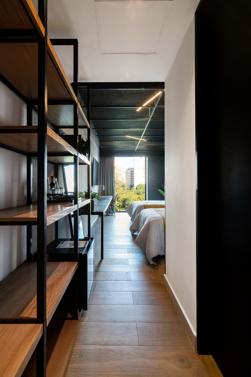 Fulton Business Luxury Hotel by Blending Dots