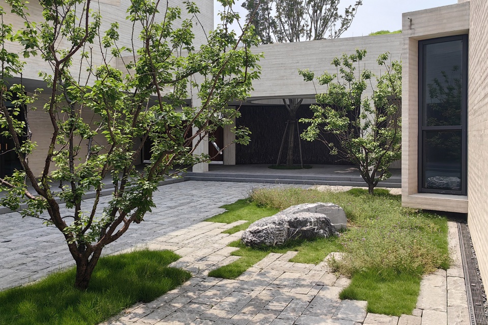 suzhou mountain bilingual school landscape by open zscape