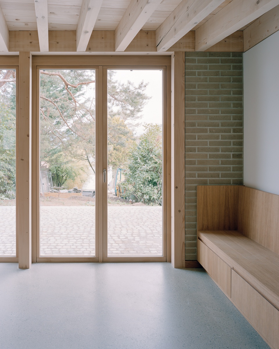 house in la capite vesenaz by lacroix chessex