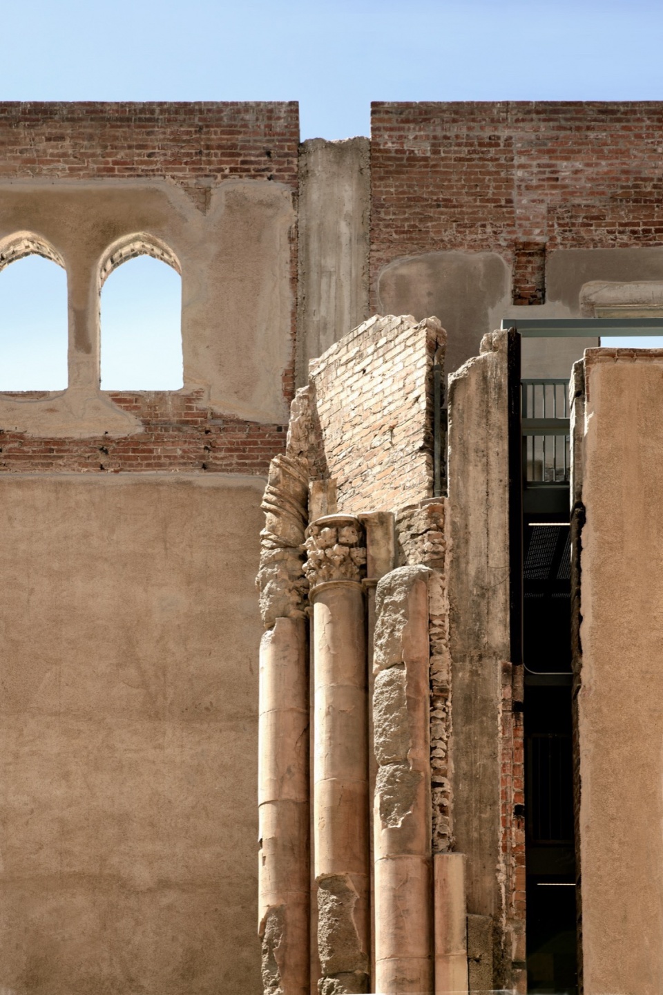 monroe street abbey by jones studio