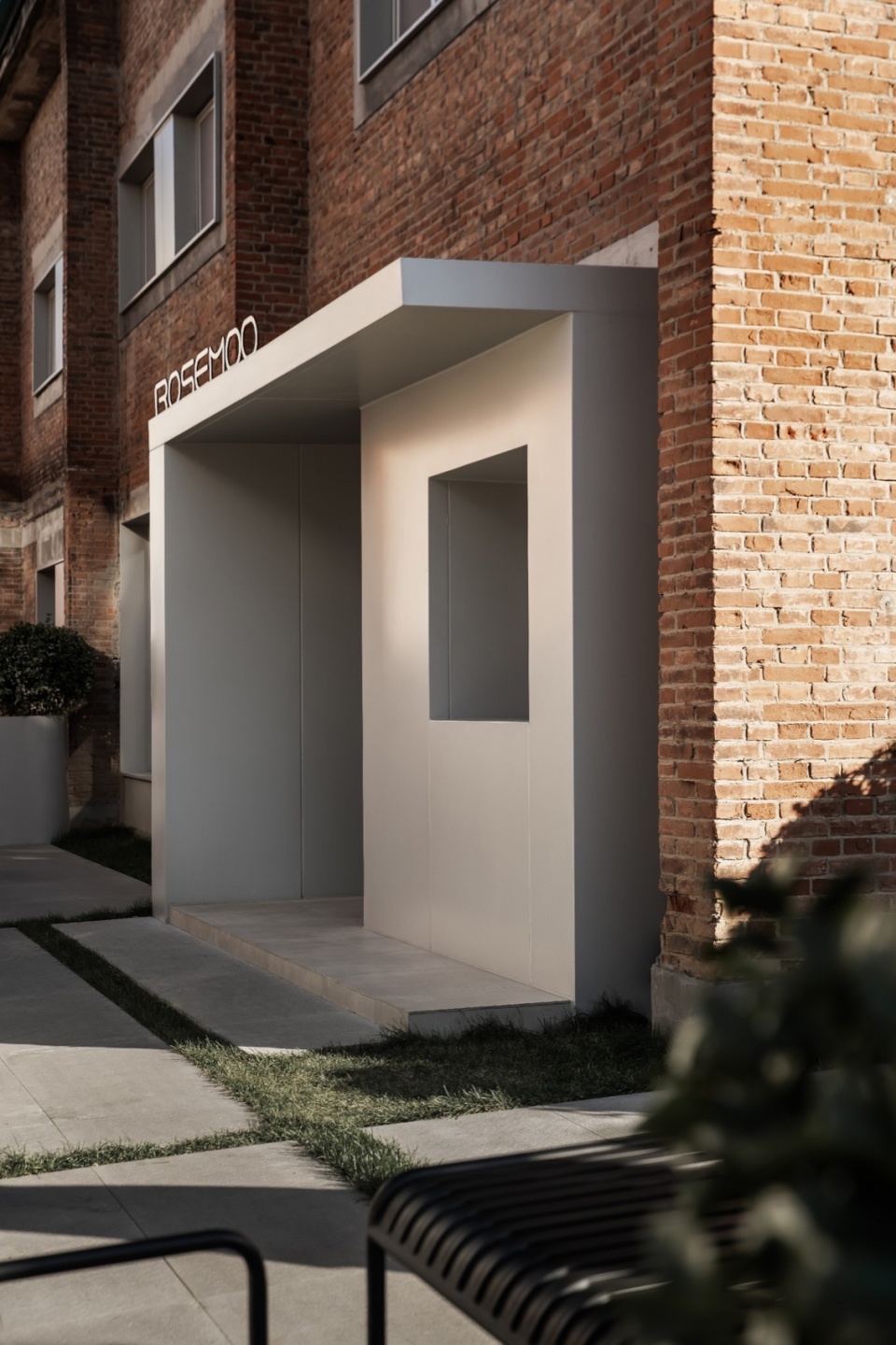 rosemoo headquarters office by cun design