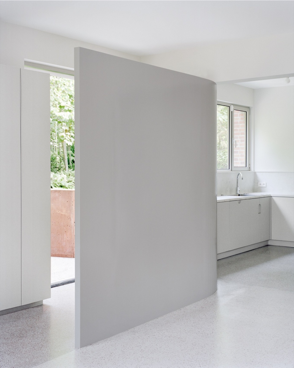 House Rehabilitation with Bricks Shards Atelier Delalande Tabourin
