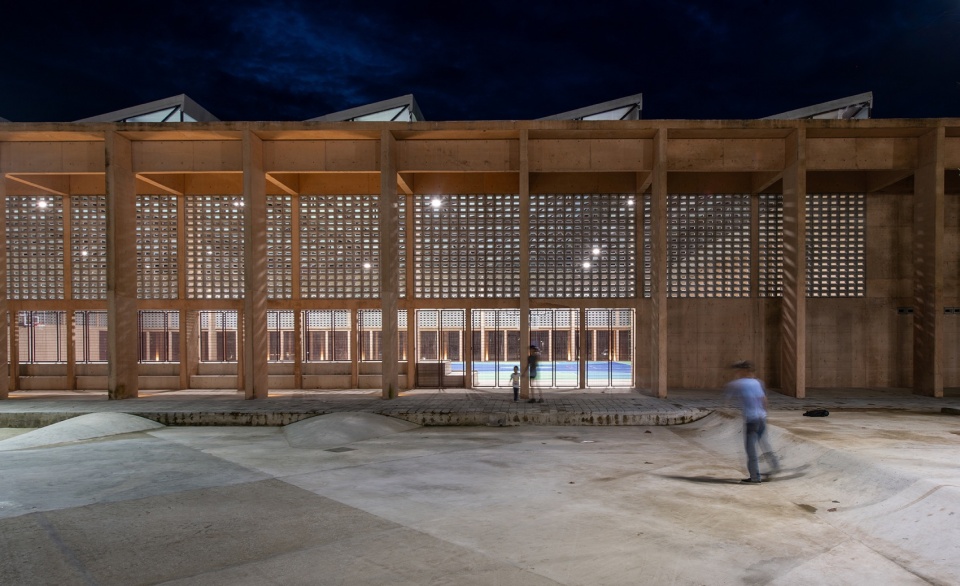 polideportivo de alto rendimiento estadio manuel vargas iziquierdo by cca