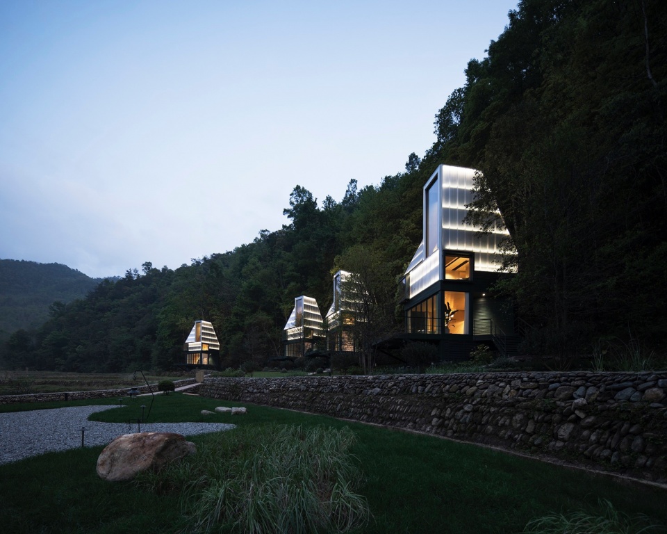 spark lodges at ydd resort by eeri