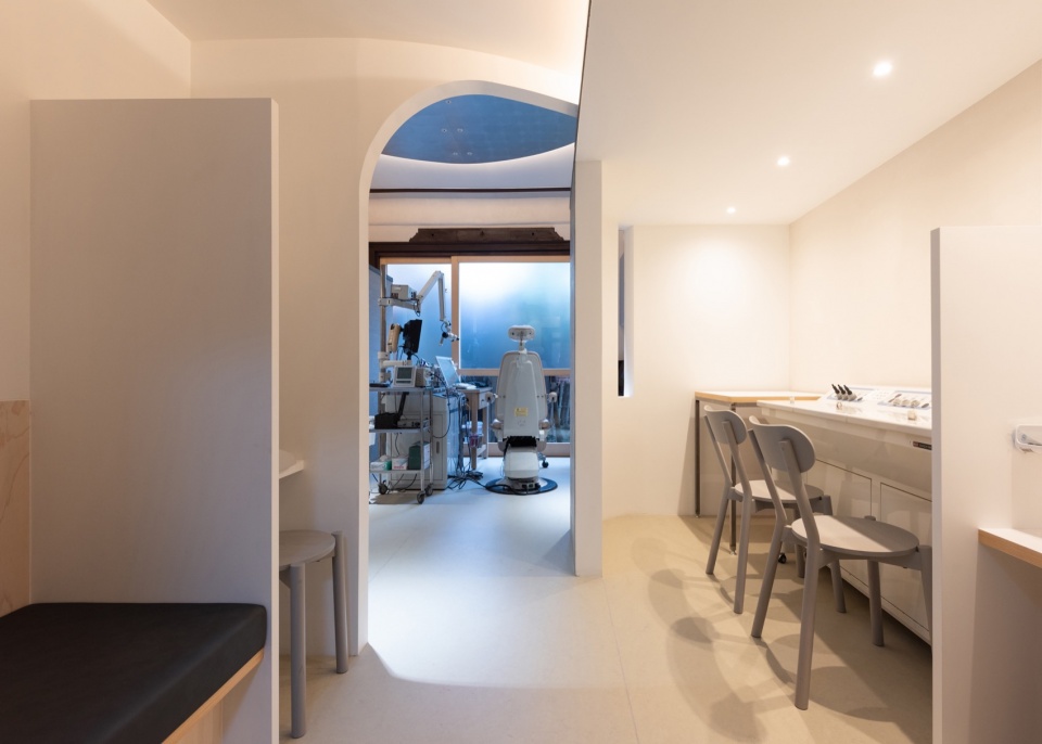 suzuki ent clinic by td atelier