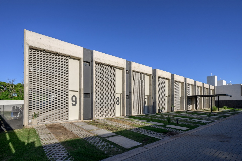 valpo housing complexes by montevideo studio