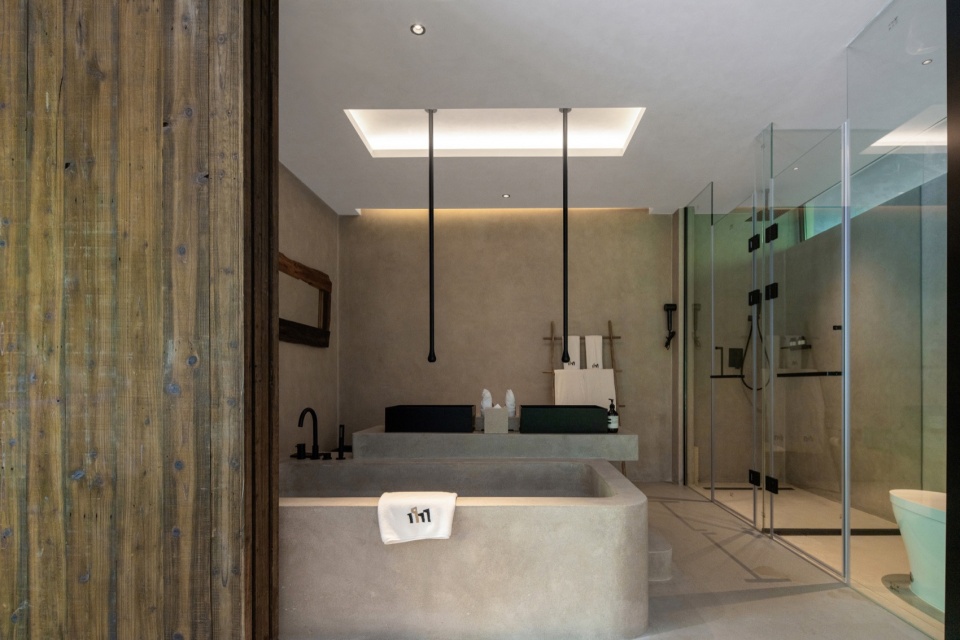 1977 hotel by local architecture design officelad