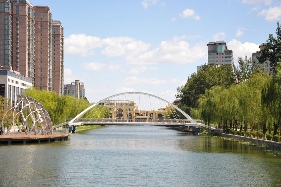 beijing liangma river waterfront landscape corridor by aecom