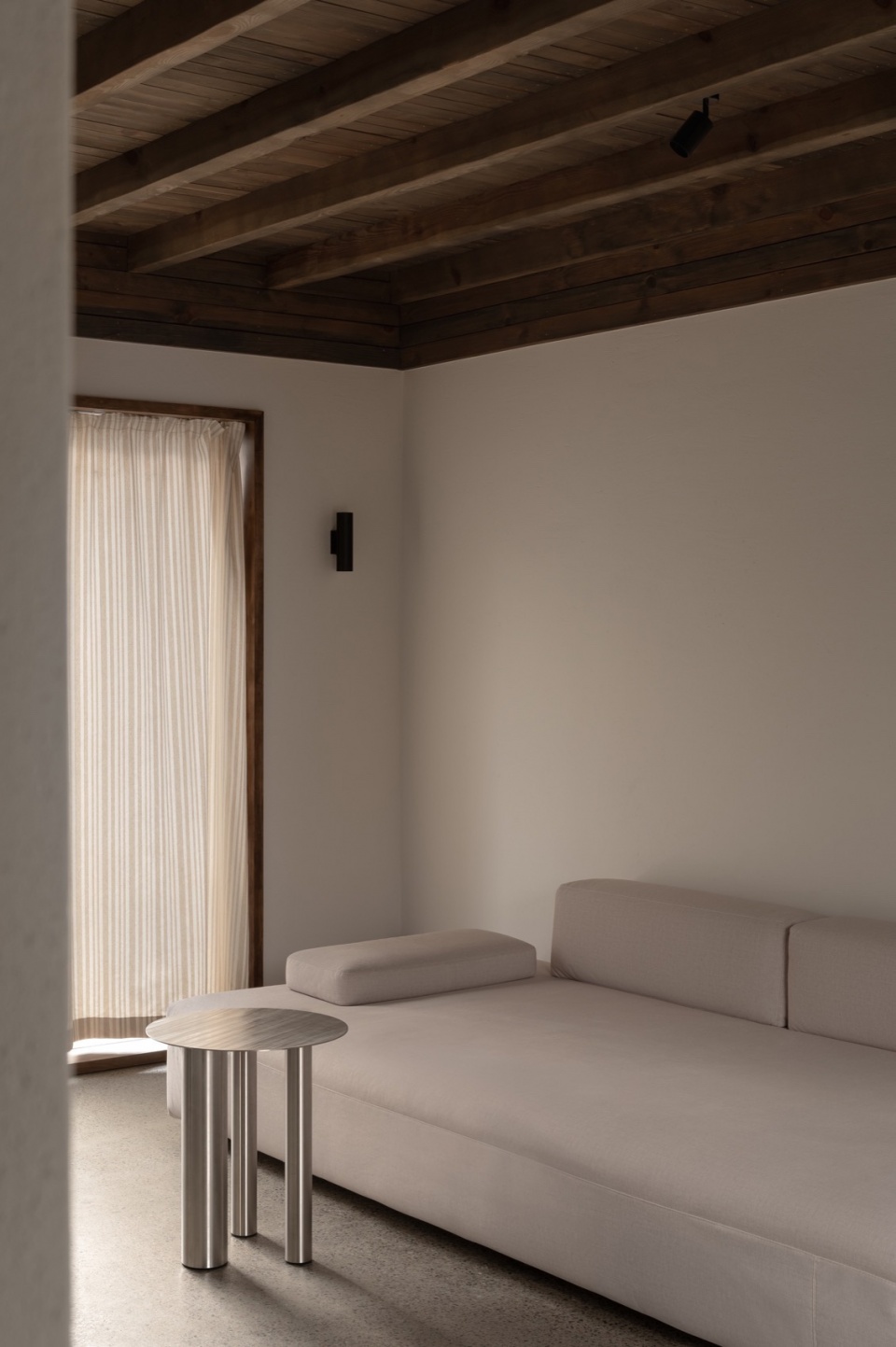 dzen house by shovk studio