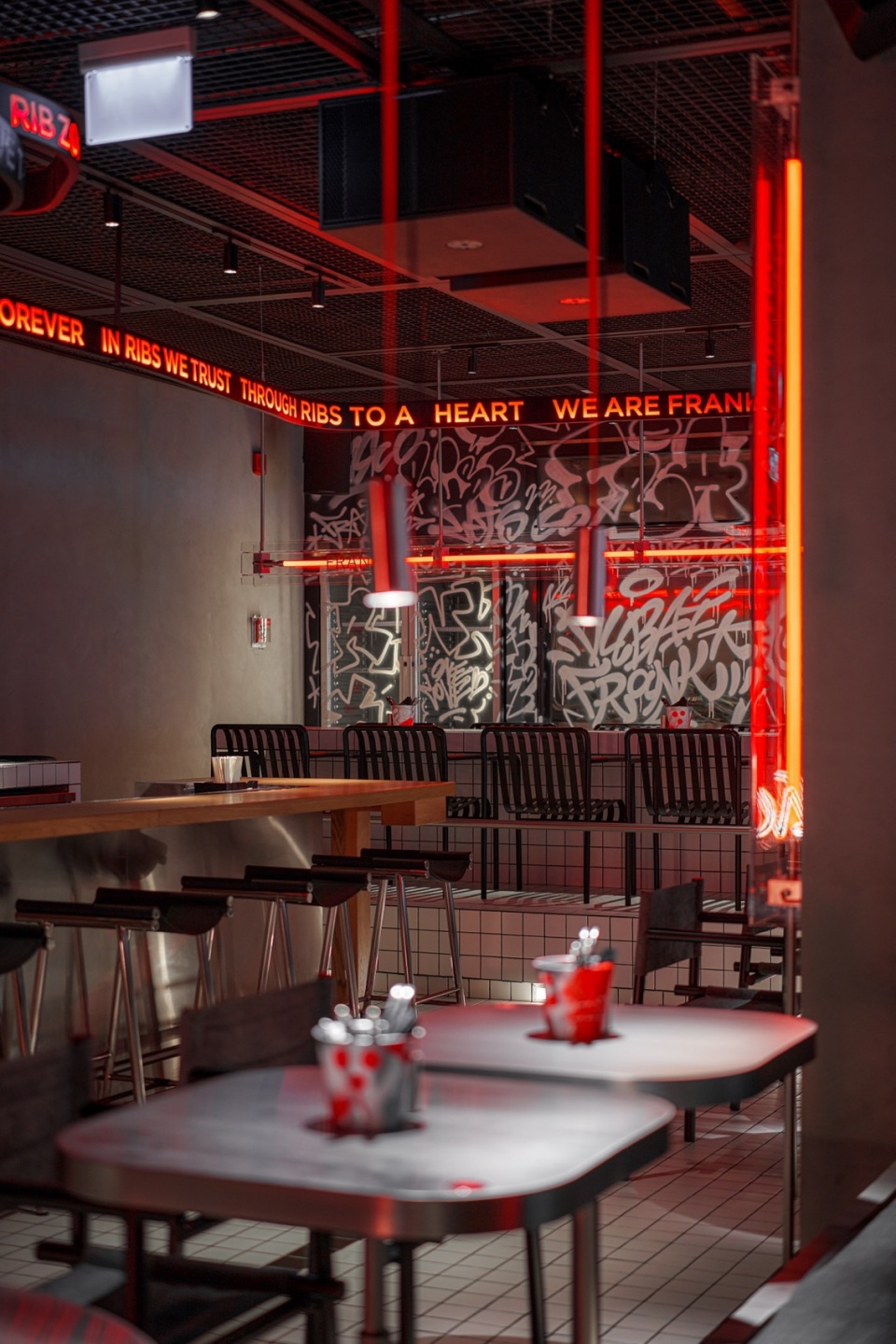 frank restaurant by da bureau