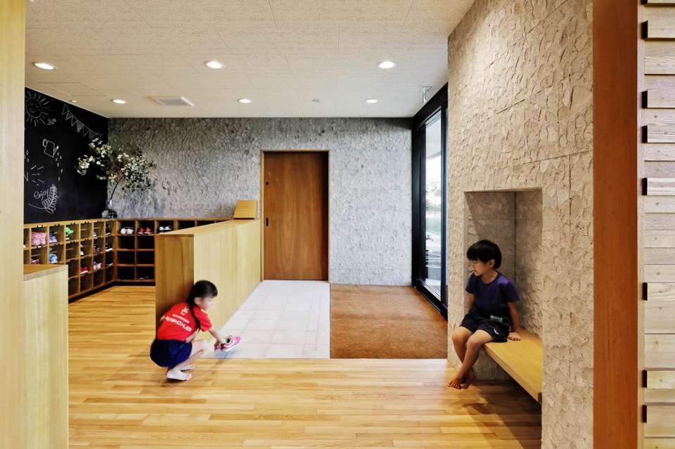 kfb kindergarten and nursery by hibinosekkei youji no shiro
