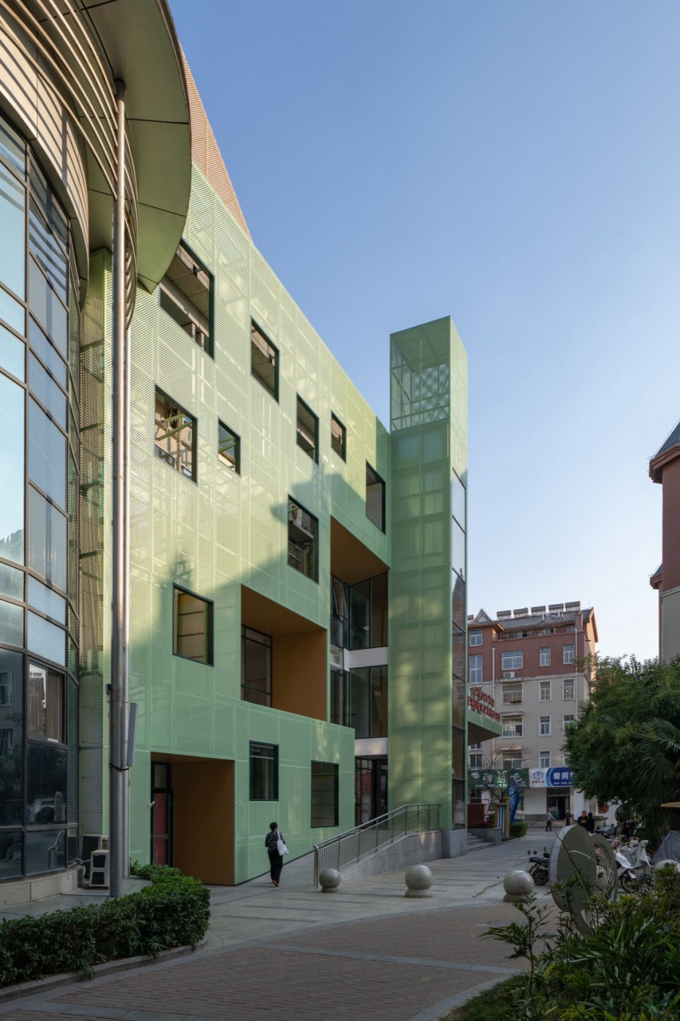 the qinghuayuan intergenerational community center renovation by atelier xi