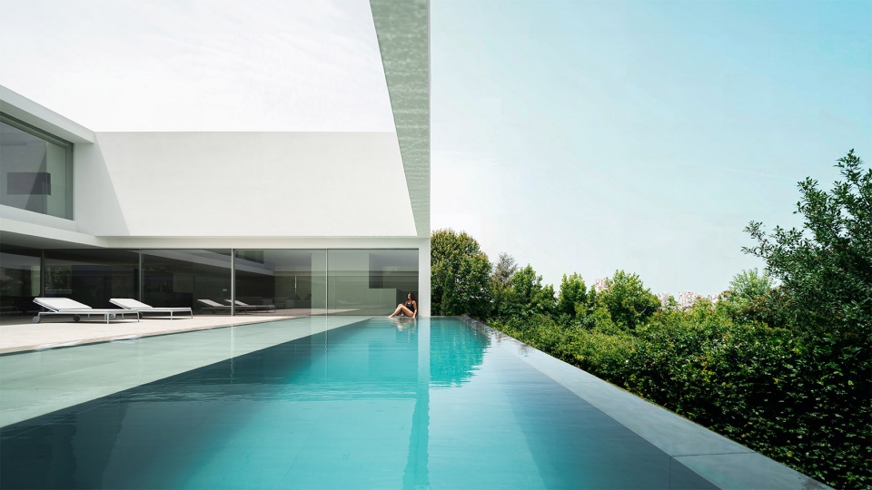 compluvium house by fran silvestre arquitectos