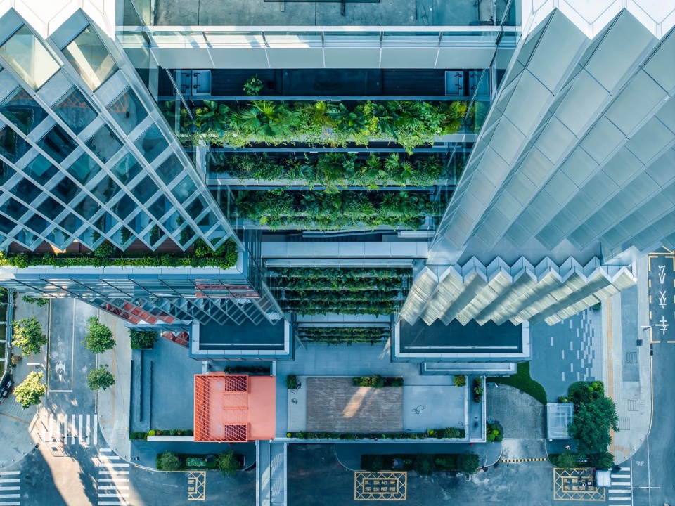 T33 Full Time Center China by Aedas