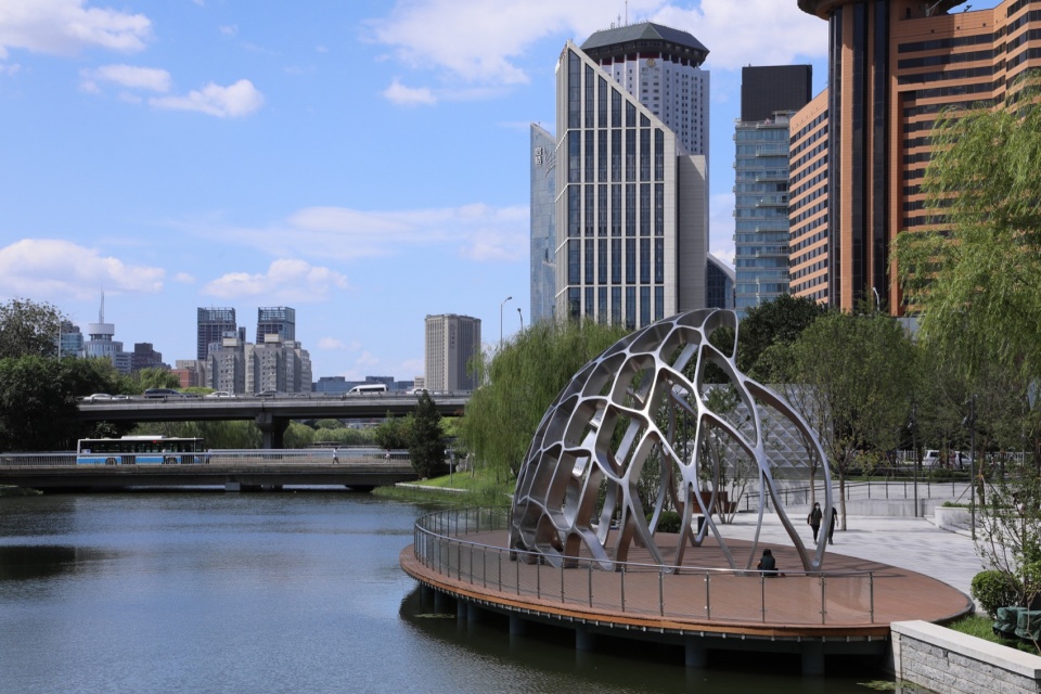 beijing liangma river waterfront landscape corridor by aecom