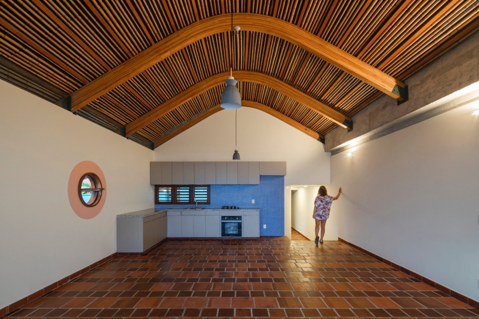 gutter house by atelier daniel florez