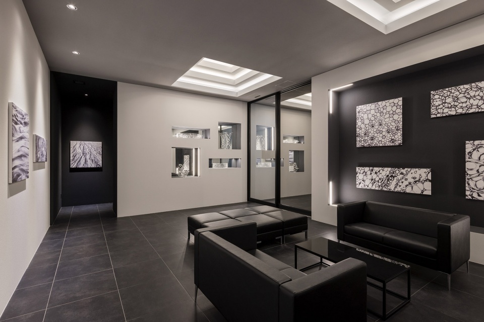 monochrome in fukuoka by sako architects