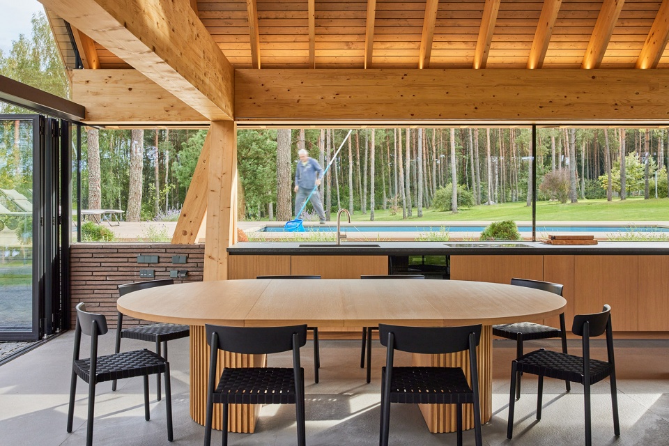 pool house by heima architects