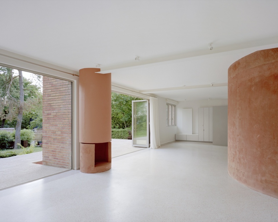 House Rehabilitation with Bricks Shards Atelier Delalande Tabourin nem