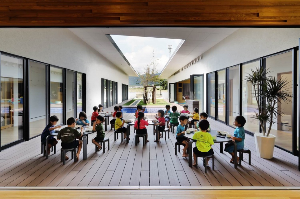 kfb kindergarten and nursery by hibinosekkei youji no shiro