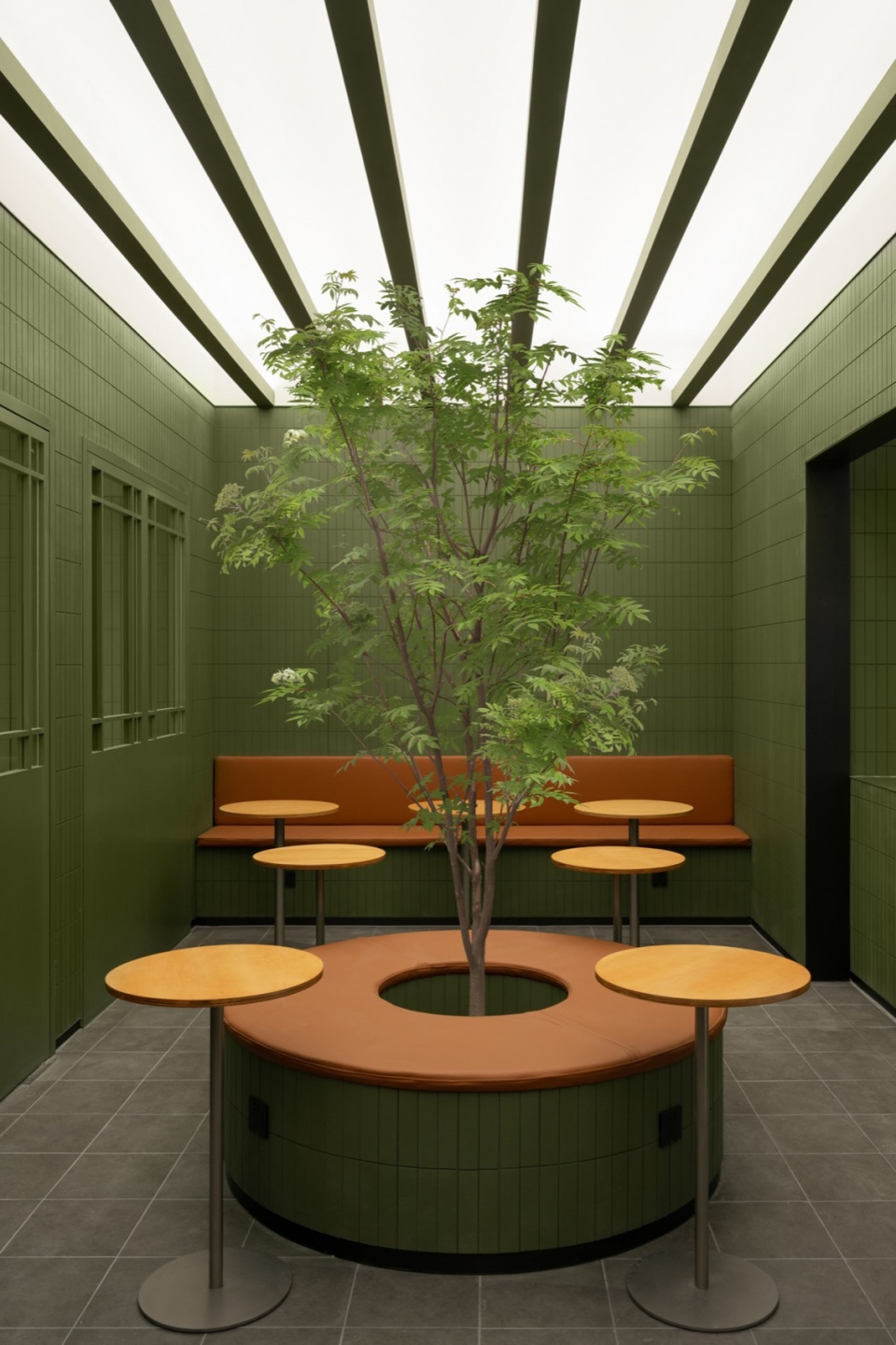 m stand wuxi jiangnan joy city store by lingwai architecture studio