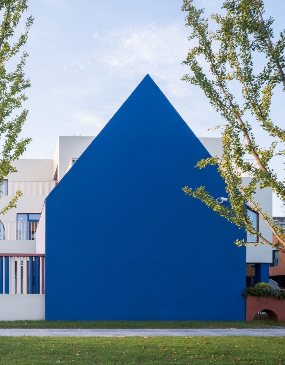 west coast kindergarten by clou