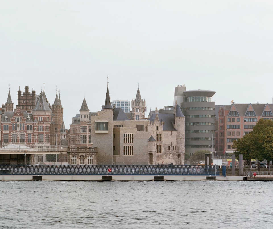 het steen antwerp by noaarchitecten