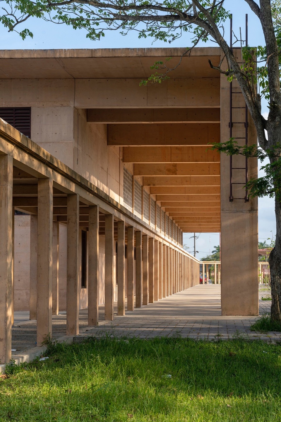 polideportivo de alto rendimiento estadio manuel vargas iziquierdo by cca
