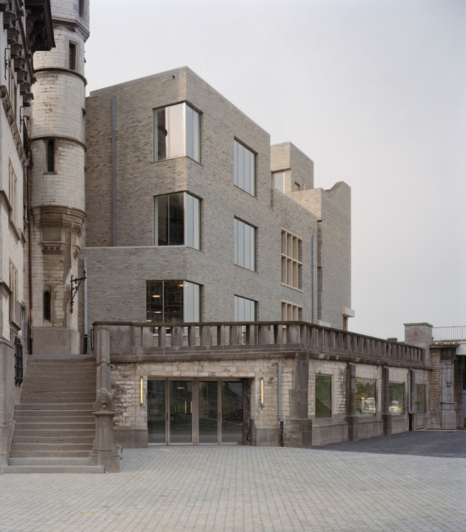 het steen antwerp by noaarchitecten