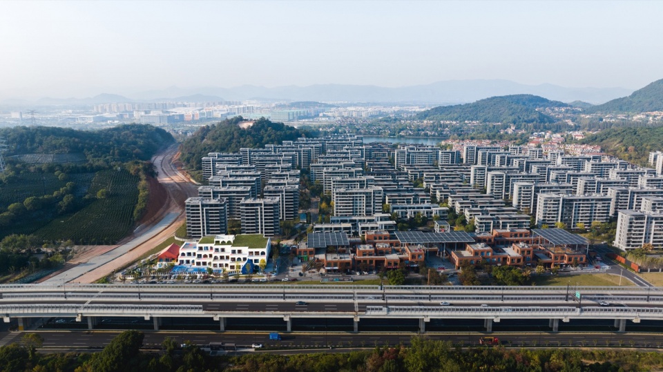 west coast kindergarten by clou