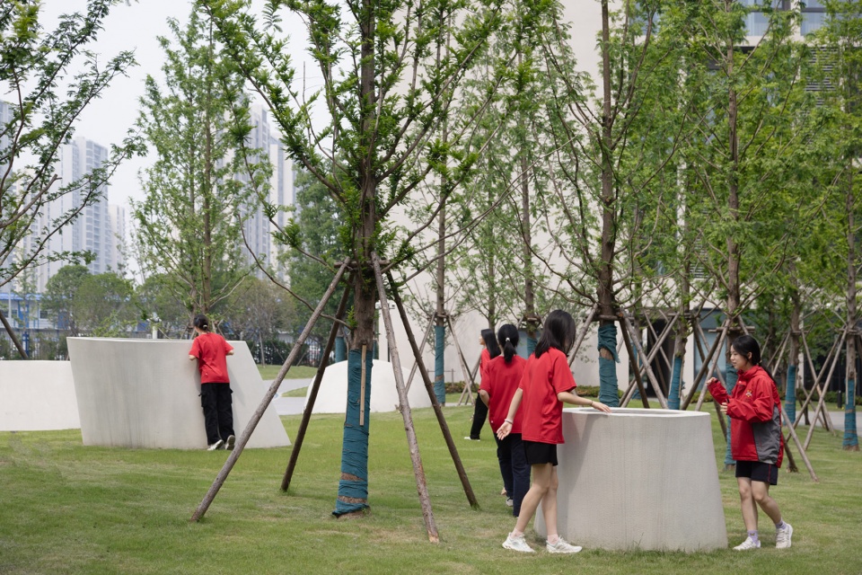 suzhou mountain bilingual school landscape by open zscape