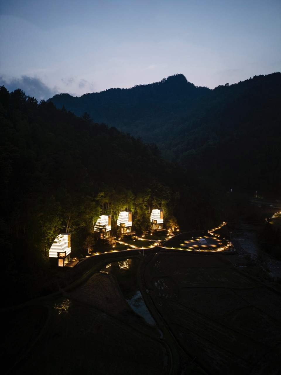 spark lodges at ydd resort by eeri