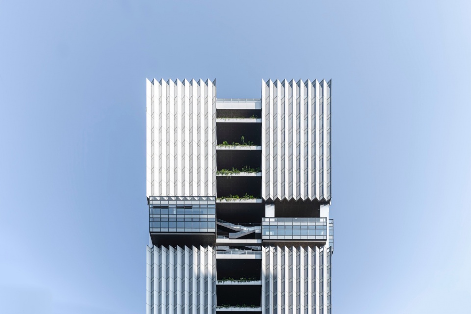 T33 Full Time Center China by Aedas